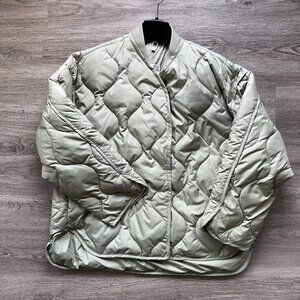 Mango Oversized quilted anorak/jacket (REF. 17075795) Size XS